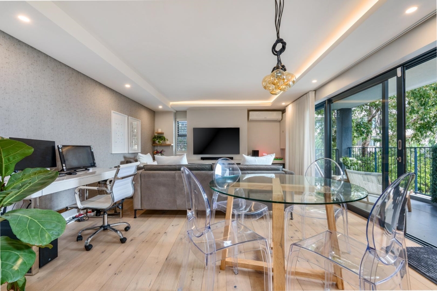 2 Bedroom Property for Sale in Sea Point Western Cape